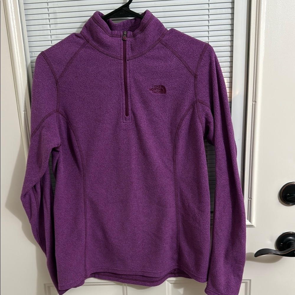 Women The North Face 1/4 Zip Purple Sweater Size M